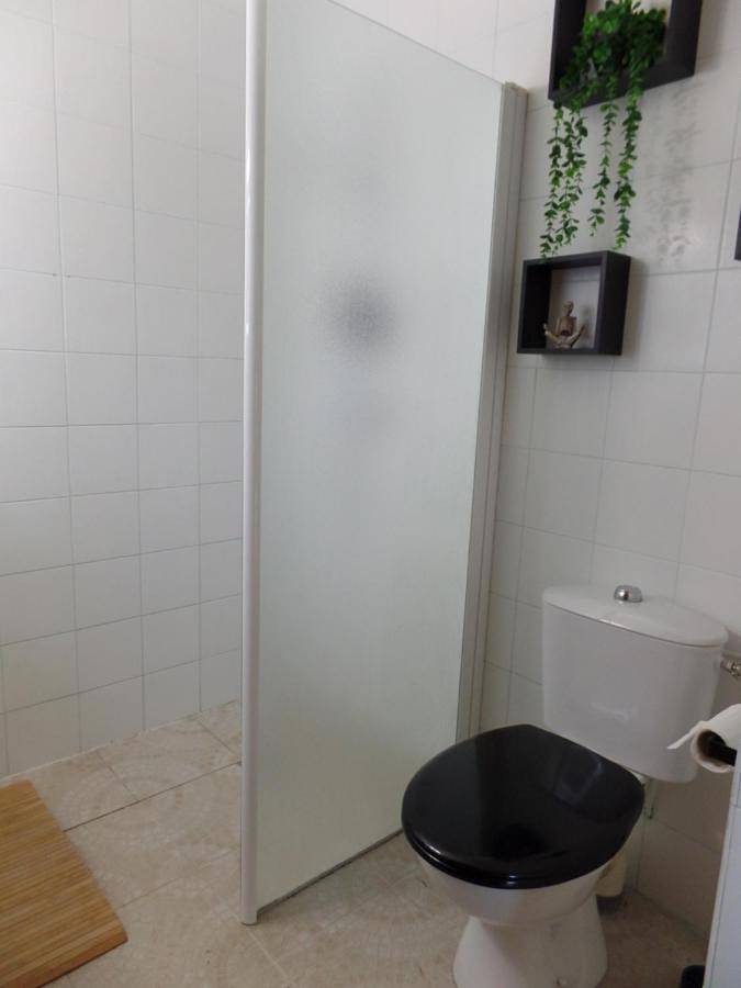 Location de vacances pour 2 personnes, avec piscine ainsi que terrasse et jardin, animaux acceptés à Mauroux - 2