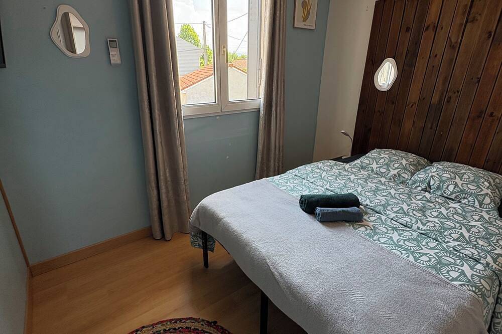 Maison 6pers,3 chambres, Clim,terrasse, jardin, Park in Tarbes, Hautes-Pyrénées