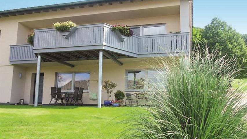 Ferienwohnung für 4 Personen, mit Terrasse und Garten - 1