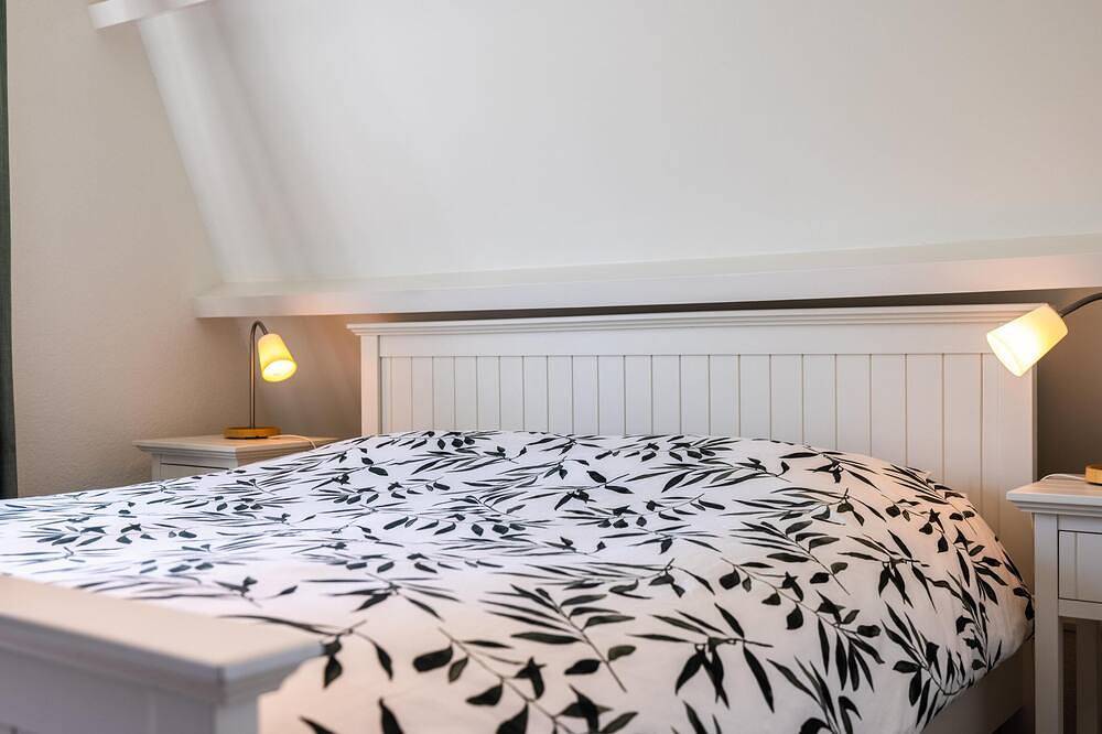 Vrijstaande vakantiewoning dicht bij het centrum in Bergen (Noord-Holland), Noord-Holland - Kust van de Noordzee