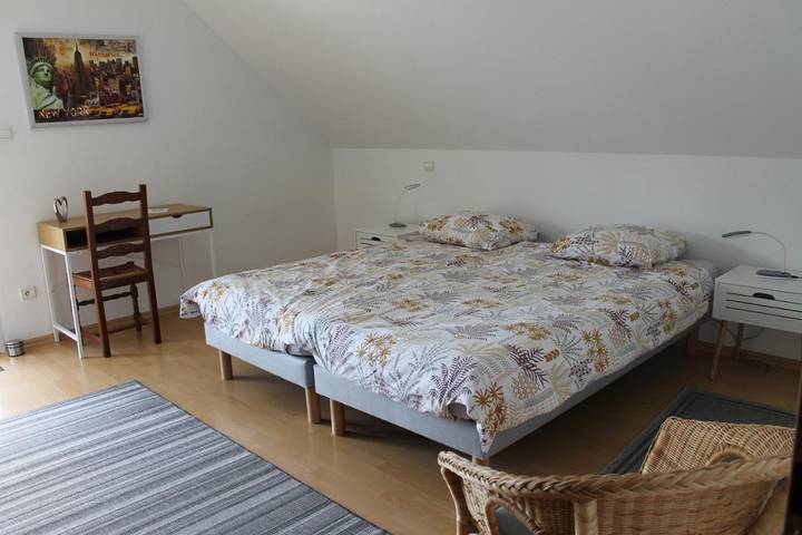 Gîte pour 5 personnes, avec balcon et vue, adapté aux familles dans Obersaasheim - 4