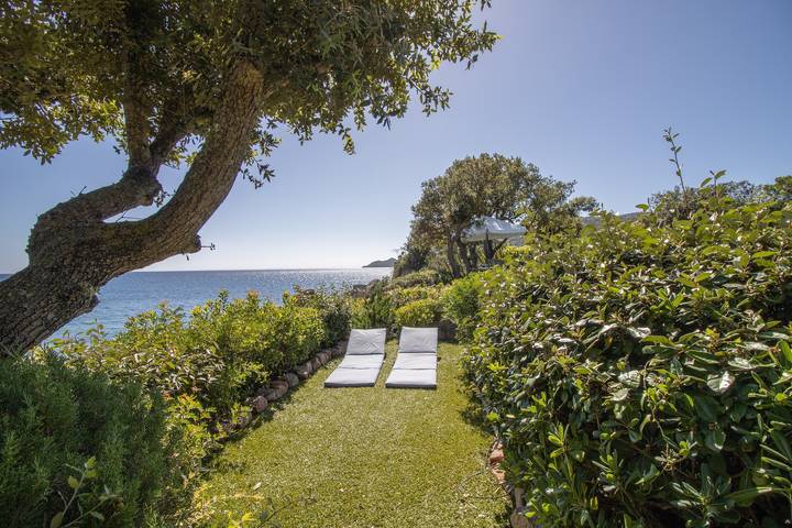 Maison de vacances pour 8 personnes, avec Balcon ainsi que Jacuzzi et Jardin dans Santa Giulia