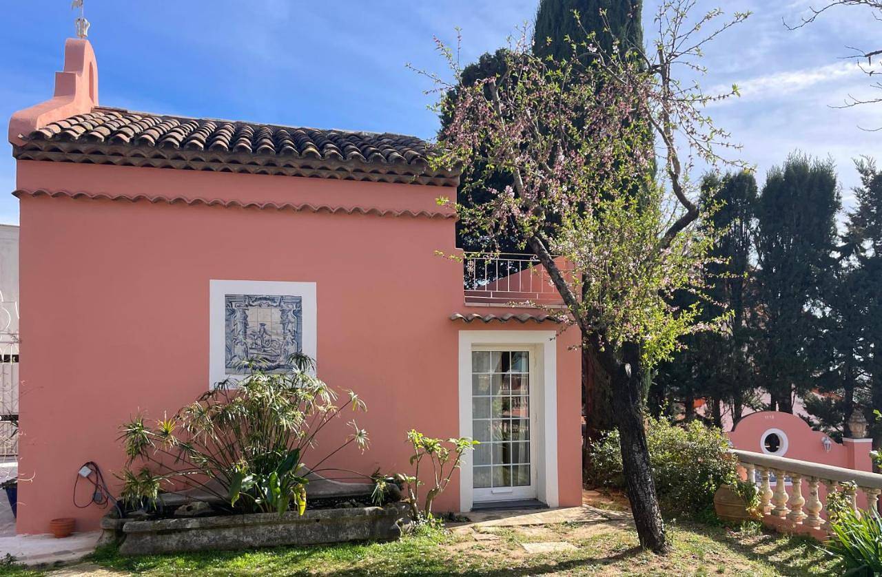 Chambre d'hôtes duplex Le petit mas niçois de la Villa rose in Nice, Côte méditerranéenne (France)