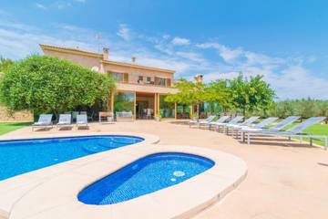 Villa in Santa Margalida, North Majorca für 10 
