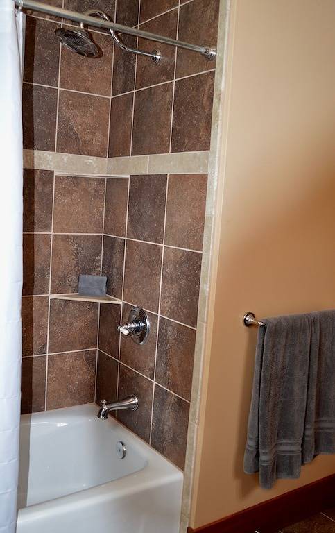 Charmantes Haus auf dem Hügel mit Blick auf die Anaconda Range und Flint Creek in Philipsburg, Granite County