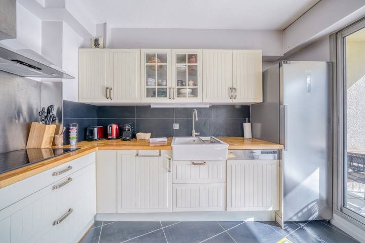 Apartamento entero, Apartamento de vacaciones para 5 personas con balcón in Le Bouscat, Región de Burdeos