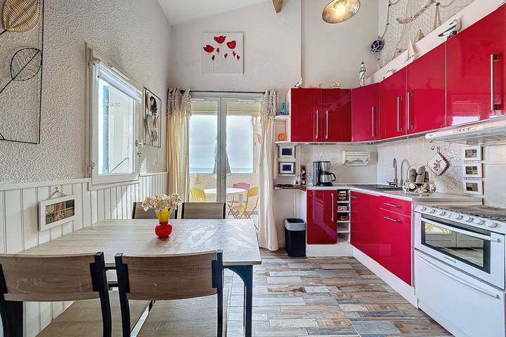 Location de vacances pour 4 personnes, avec balcon dans Saint Pierre la Mer