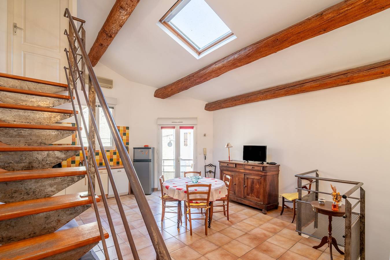 Appartement entier, Appartement "Maison" avec Wi-Fi et climatisation in Sérignan, Côte méditerranéenne (France)