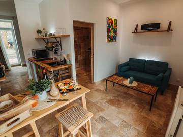Gîte pour 2 personnes, animaux acceptés dans Saint Loup Des Vignes