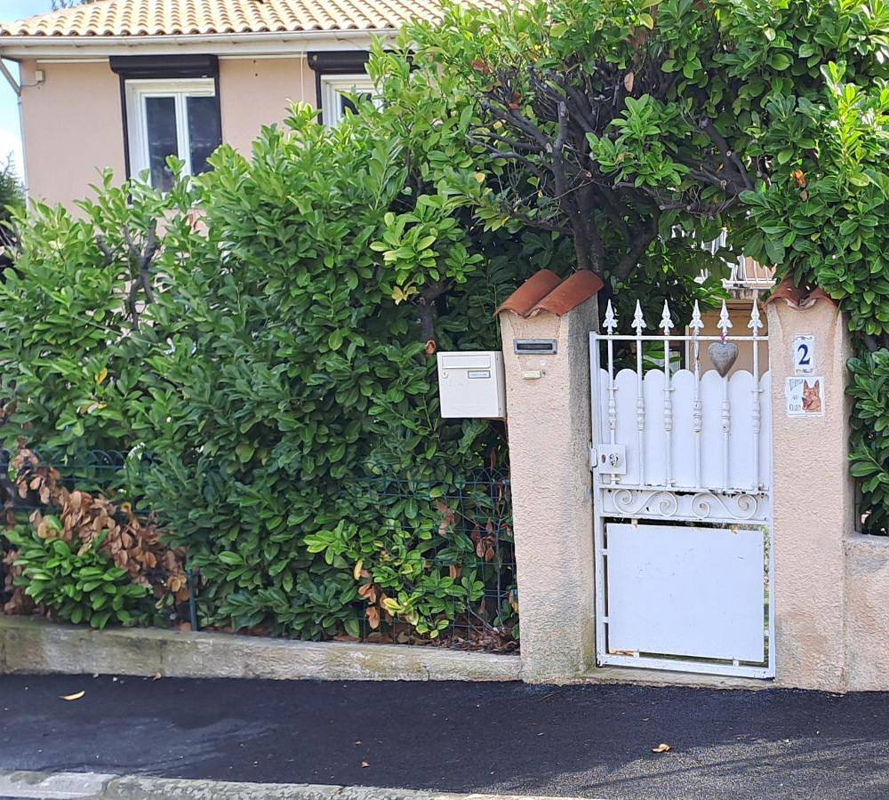 Economy Double Room in Carnoux-en-Provence, Côte méditerranéenne (France)