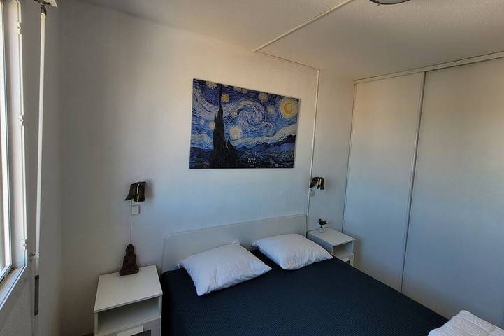 Entire apartment, Amazing Mediterranean Views:  3rd floor apartment with open balcony (sleeps 4) in Grau d’Agde, Agde