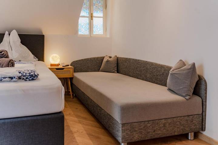 Ferienwohnung für 2 Personen, mit Garten und Terrasse sowie Ausblick in Schladming - 4