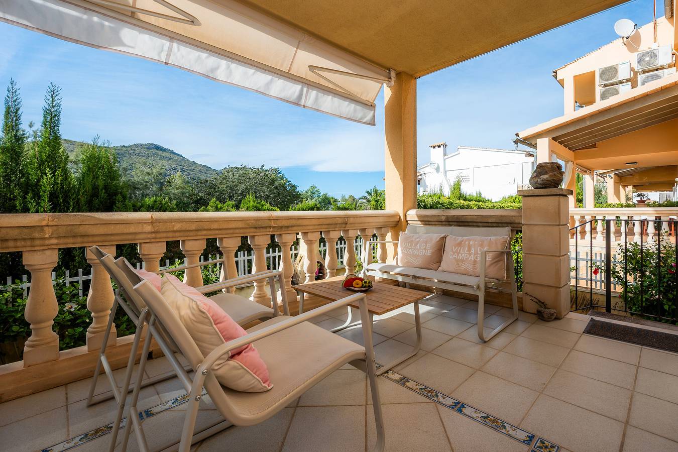 Casa de vacaciones 'Casa Del Lago' con vistas al lago, terraza privada y Wi-Fi in Playa de Alcúdia, Alcúdia