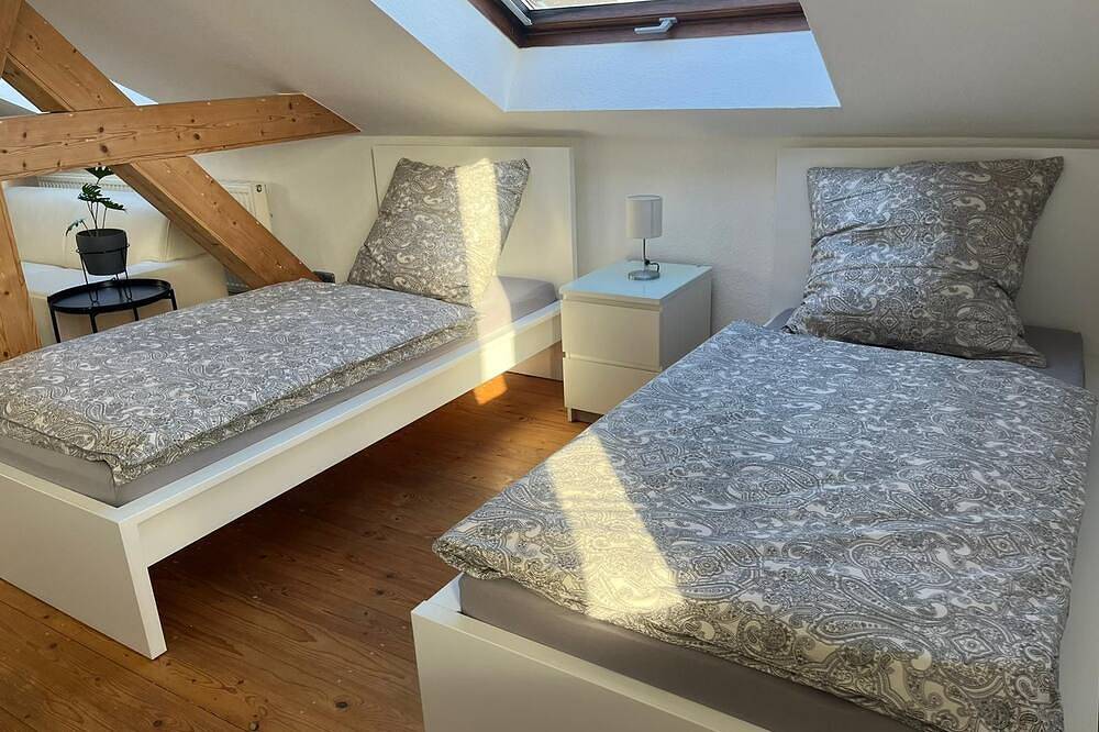 Ganze Wohnung, Urlaub nicht nur für Monteure K2! - Urlaub nicht nur für Monteure! in Gera, Ostthüringen