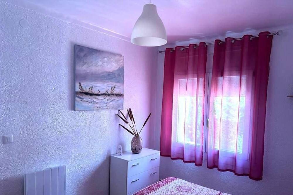 Apartamento entero, Apartamento En Almadrava Con Vistas A La Playa in l'Almadrava, Roses