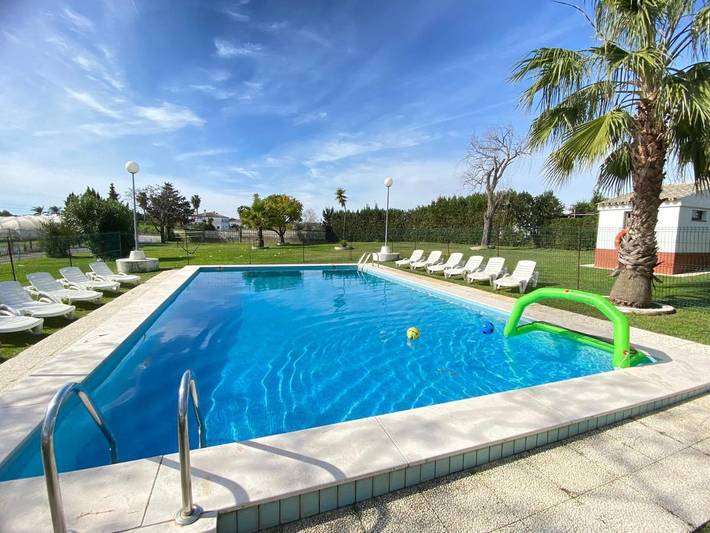Casa rural para 20 personas, con piscina además de vistas y jardín, Se admiten mascotas en Cartaya - 4