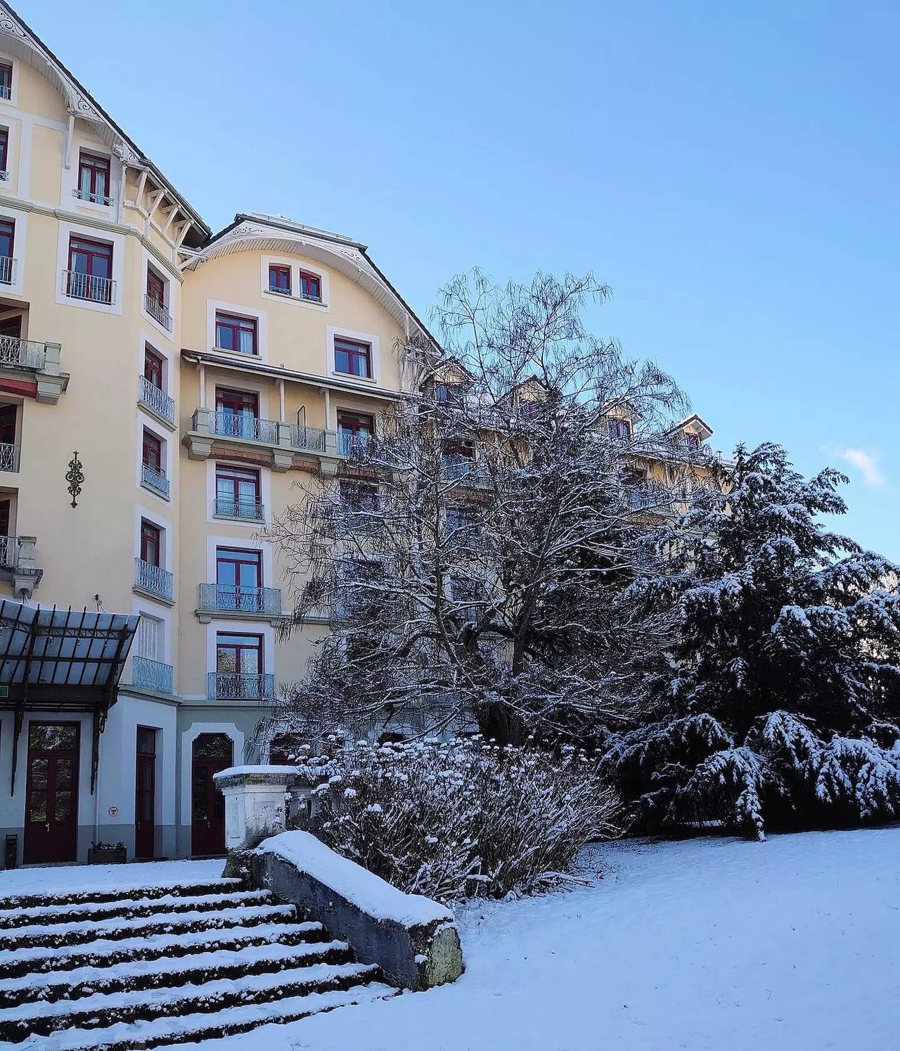 Apartamento entero, Apartamento 2 estancias 4 personas camas individuales in Allevard, Isère