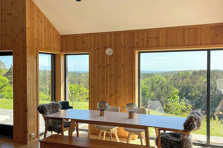 Ferienhaus für 8 Personen, mit Balkon - 1