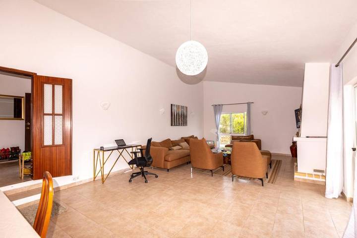 Maison d’hôte pour 6 personnes, avec piscine ainsi que vue et jardin dans Santa Bárbara de Nexe - 4