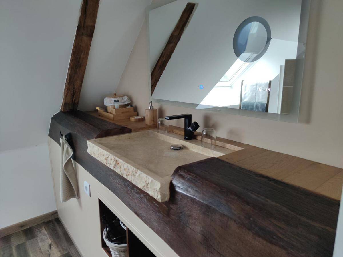 Double Room in Beaumont-Pied-de-Bœuf, Sarthe