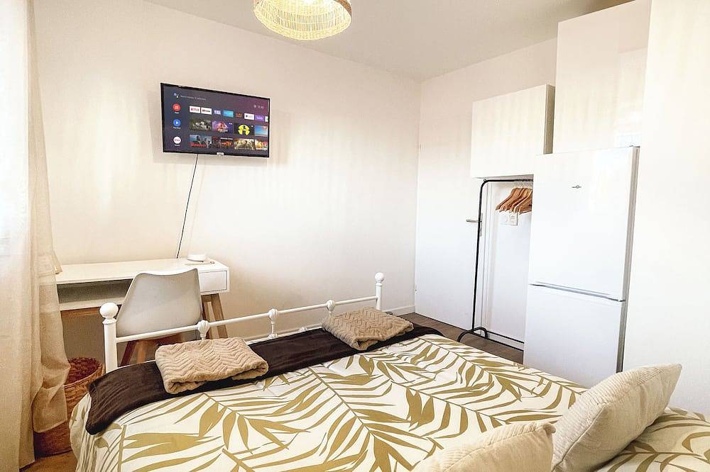 Ganze Wohnung, Mediterraner Kurzurlaub bei Patricia und Roger •3 in Jacou, Mittelmeerküste (Frankreich)