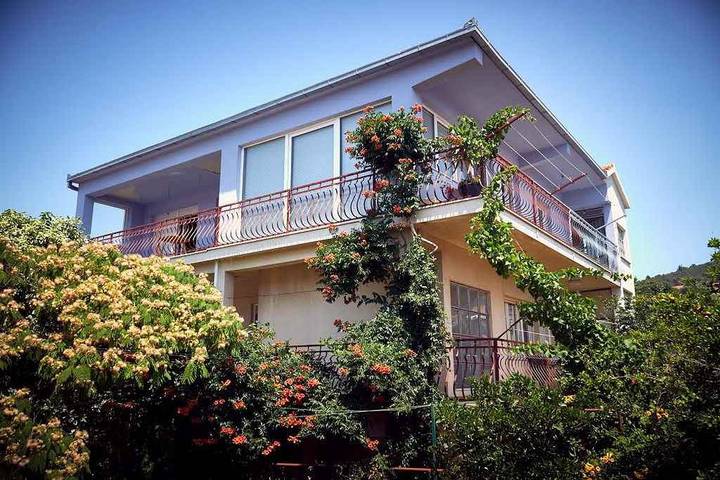 Apartament wakacyjny dla 2 osób, z Ogród w Vinisce