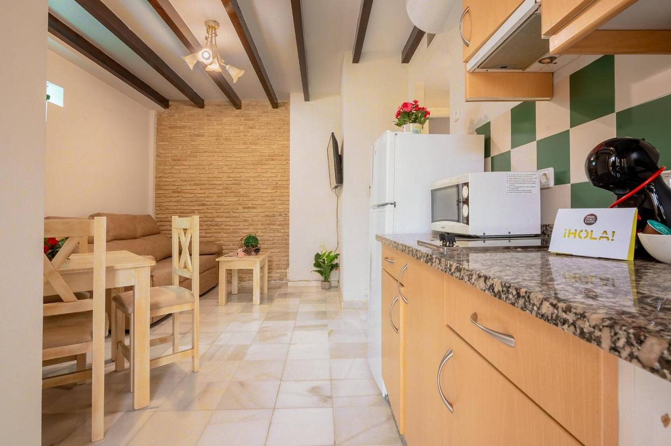 Ganze Wohnung, Apartment 'Precioso En Triana' mit Wlan und Klimaanlage in Central Seville, Sevilla