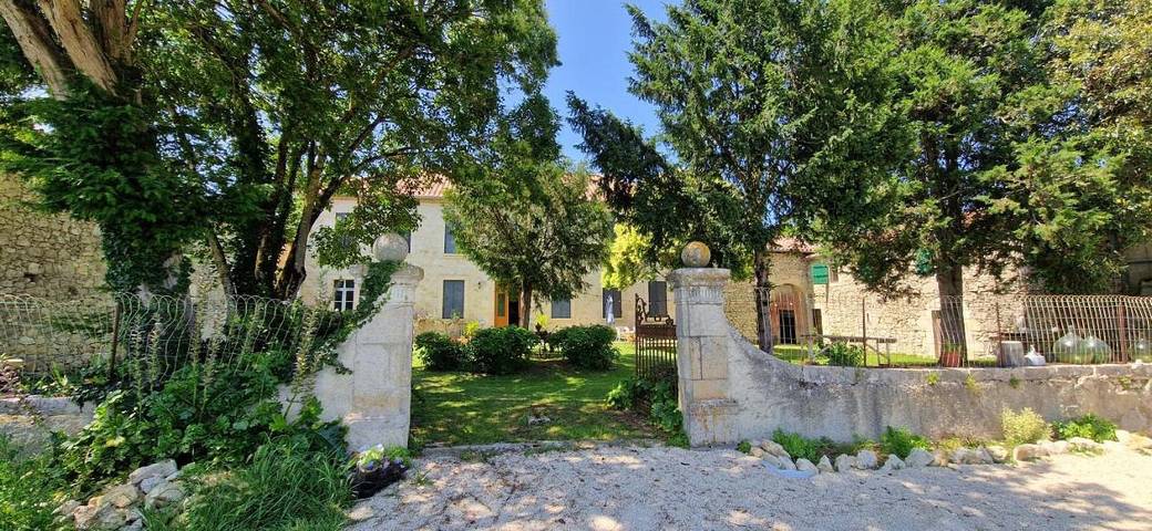Maison d’hôte pour 2 personnes, avec vue et piscine ainsi que jardin et terrasse à Condom - 2
