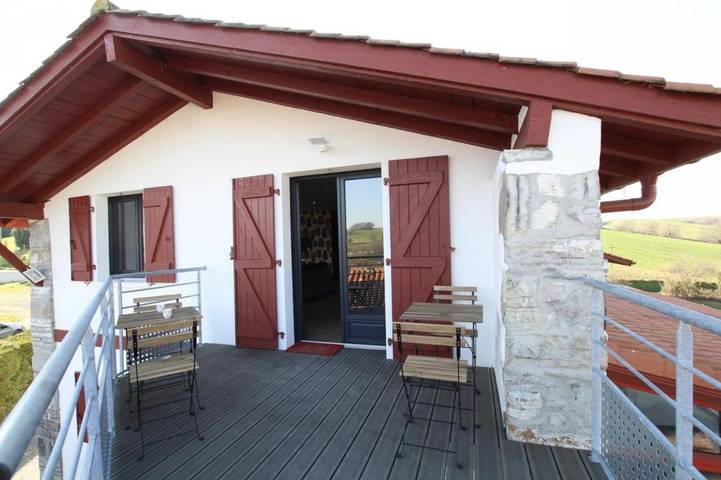 Appartement de vacances pour 4 personnes, avec terrasse et vue
