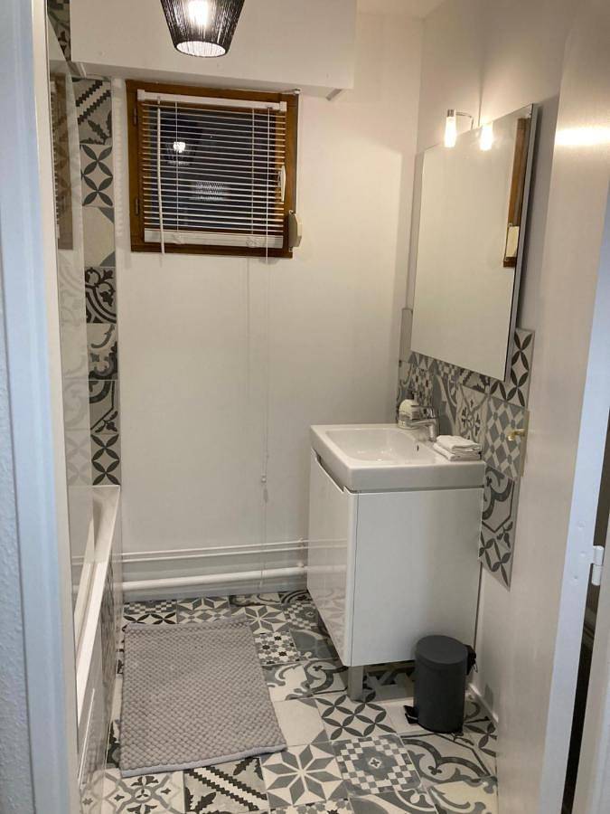 Gîte pour 4 personnes, avec vue dans Cinema Cameo Commanderie Nancy - 3