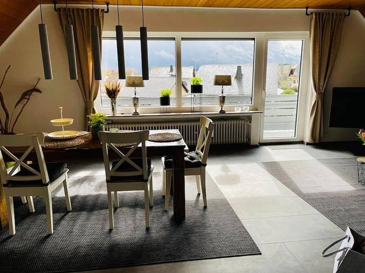 Ferienwohnung für 6 Personen, mit Garten und Ausblick in Mastershausen - 2