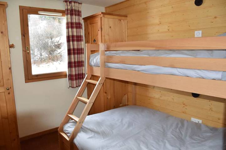 Appartement entier, Apartment Residence 4 stars Les Alpages, 2 rooms, 5 people in Lanslebourg-Mont-Cenis, Région de Saint-Jean-de-Maurienne