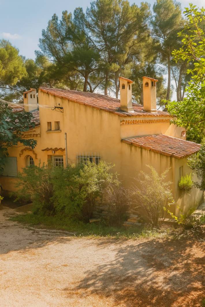 Ferienhaus für 4 Personen, mit Garten und Terrasse, kinderfreundlich in La Ciotat