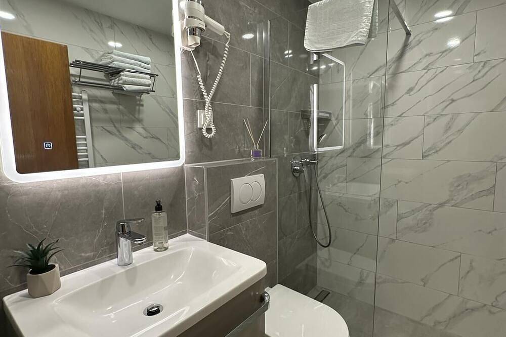 Ganze Wohnung, Ferienwohnungen und Zimmer Villa Marija - Skradin in Skradin, Šibenik-Knin
