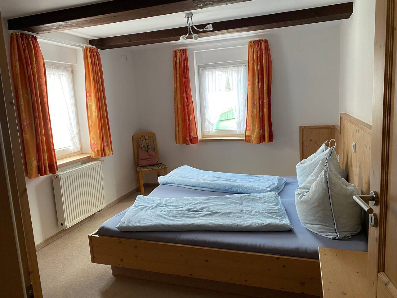 Ganze Wohnung, Ferienwohnung Dorfblick mit großem Balkon und einem wunderschönen Ausblick in Lennestadt, Sauerland