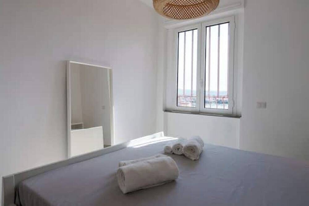Ganze Wohnung, Apartment with Panoramic Sea View in the Heart of Olbia in Terranoa/Olbia, Olbia