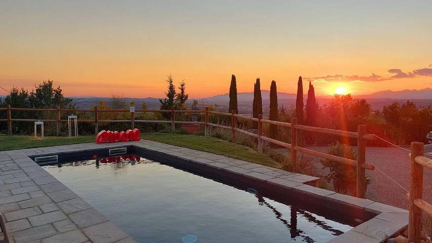 Casa vacanza per 11 persone, con piscina e giardino, con animali domestici a Montelupo Fiorentino