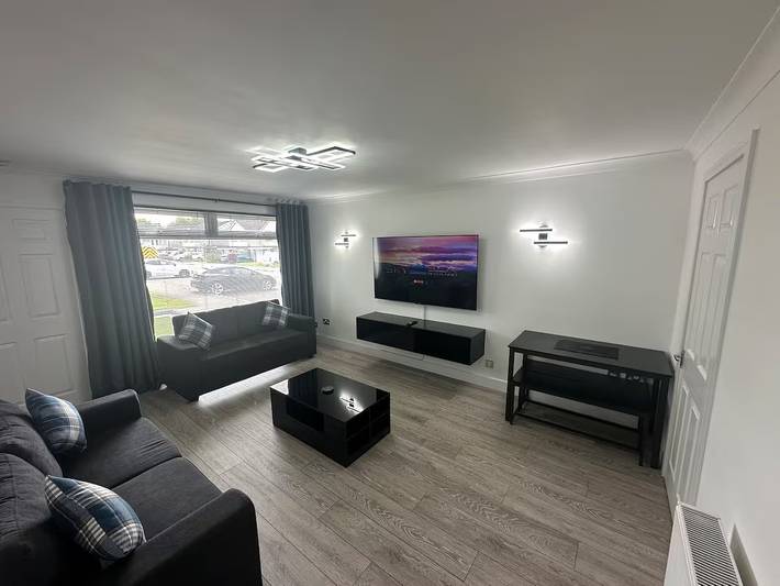 Holiday letting for 5 people, with terrace and garden in Stirling