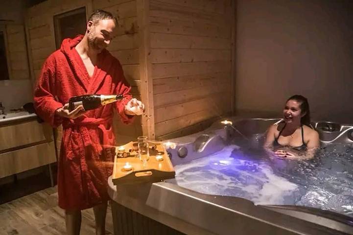 Ferienwohnung für 2 Personen, mit Sauna und Whirlpool - 1