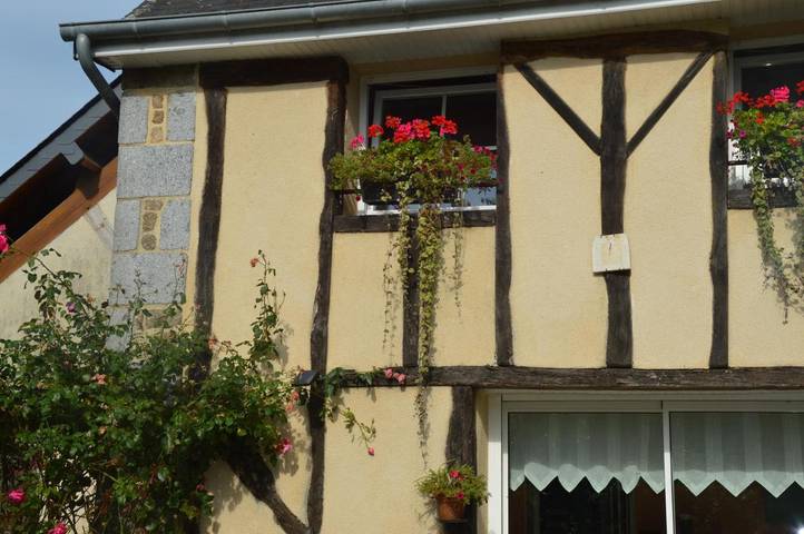 Location de vacances pour 2 personnes, avec terrasse et jardin dans Landisacq - 4