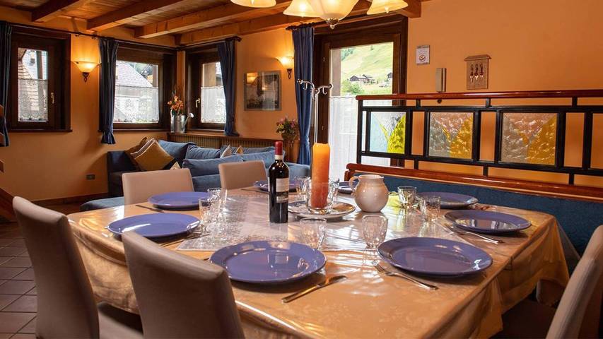 Appartement entier, Appartement de vacances "Rin Sky Rin Livigno" avec vue sur montagne et Wi-Fi in Livigno (Town), Livigno