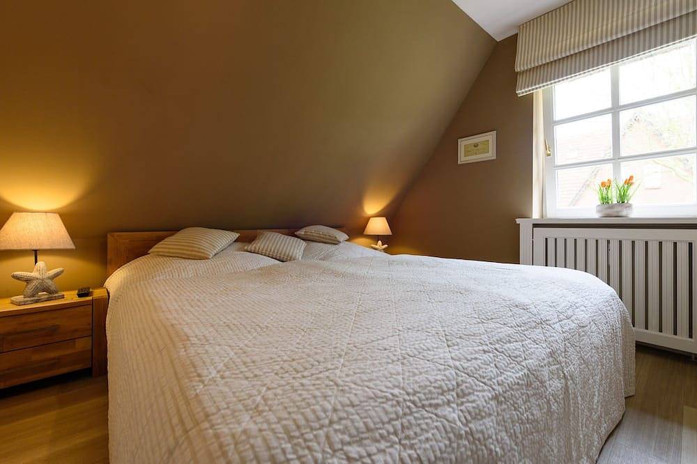 Ganze Wohnung, \" Marschtraum \" - Top Wohnung unter Reet für bis zu 4 Personen in Wyk auf Föhr (Stadt), Wyk auf Föhr