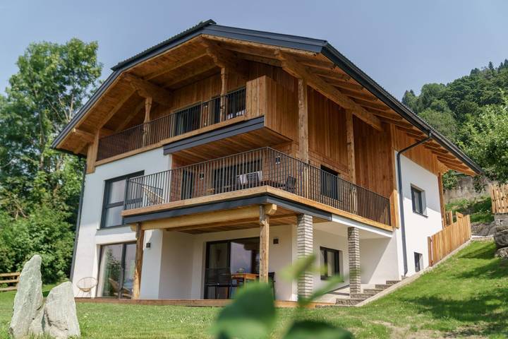 Ferienhaus für 10 Personen, mit Seeblick und Garten sowie Balkon - 1