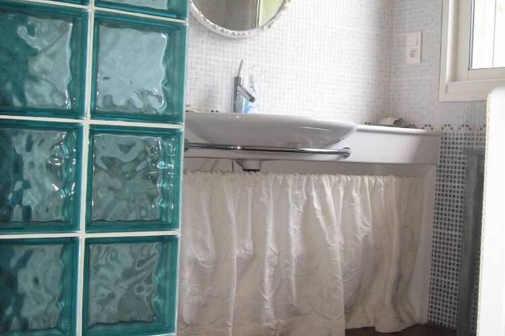 Location de vacances pour 6 personnes, avec terrasse et jardin dans Tizzano - 4