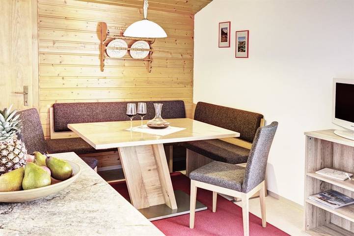 Vakantieappartement voor 6 personen, met balkon en tuin, kindvriendelijk - 1