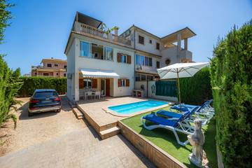 Ferienhaus in Port d'Alcúdia, Alcúdia für 8 