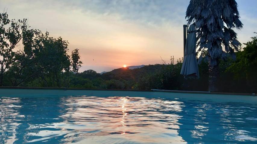 Appartement de vacances pour 4 personnes, avec terrasse ainsi que piscine et vue, animaux acceptés - 1