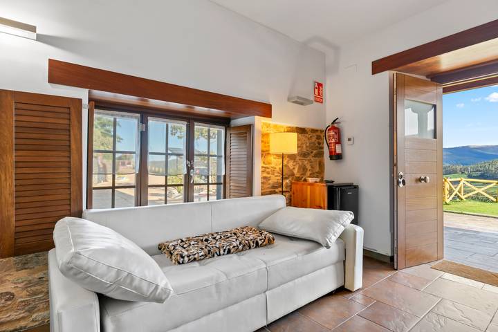 Gîte pour 4 personnes, avec jardin et jacuzzi, adapté aux familles dans Asturies - 2