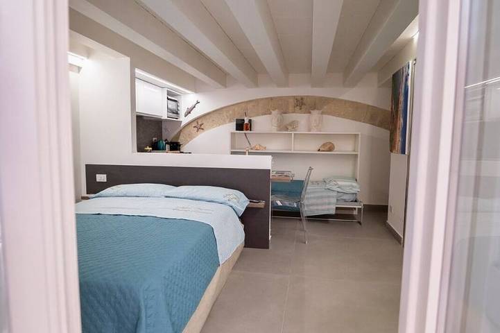 Entire apartment, Ortigia Clarme Cathedral Square in Spiaggetta di Cala Rossa, Syracuse