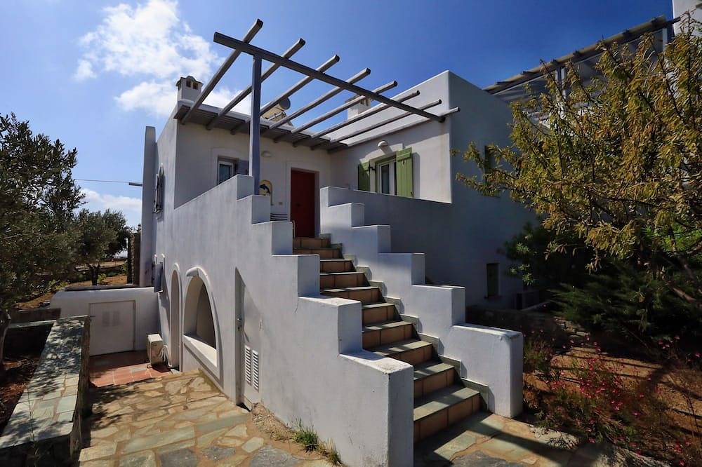Maison Callisto 3 Paros Marpissa Piso Livadi in Marpissa, Paros